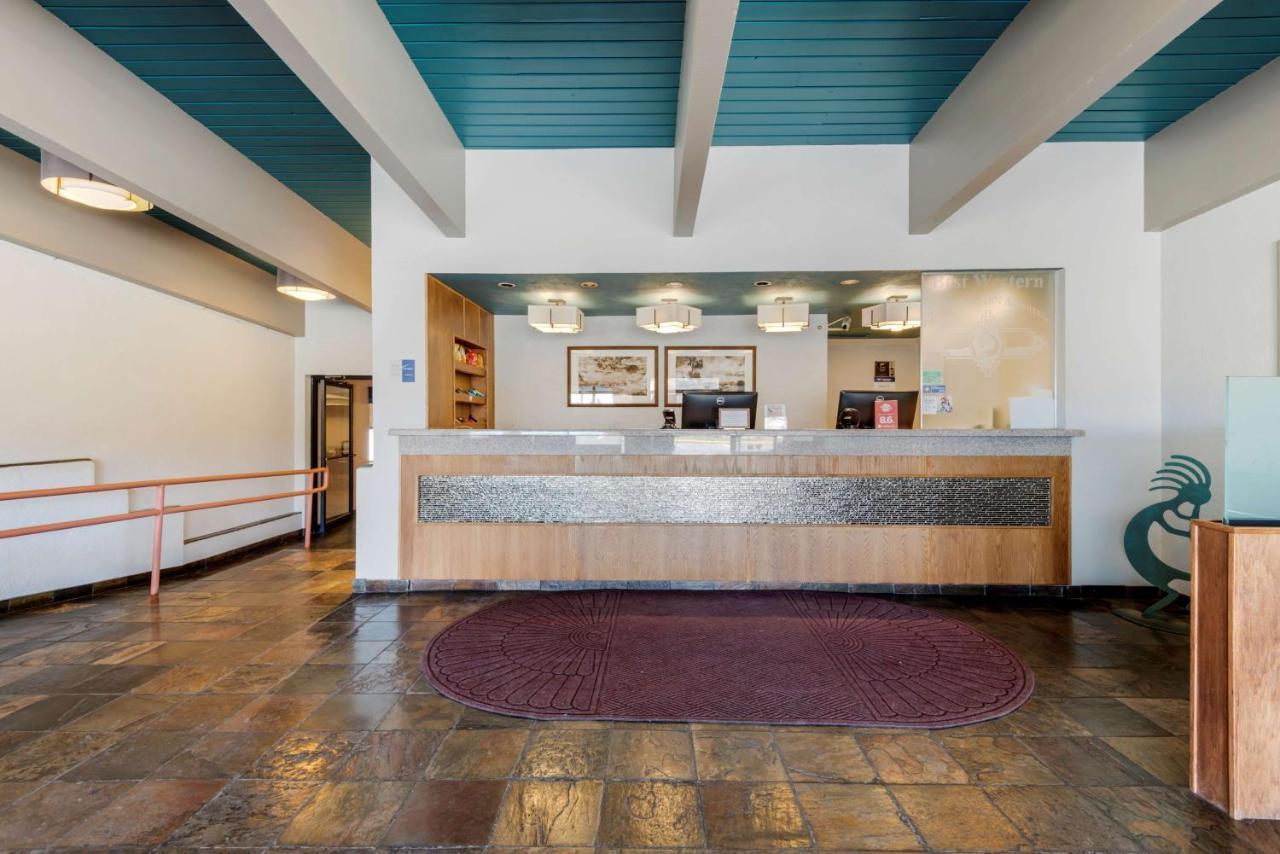 Best Western Turquoise Inn & Suites Кортес Экстерьер фото