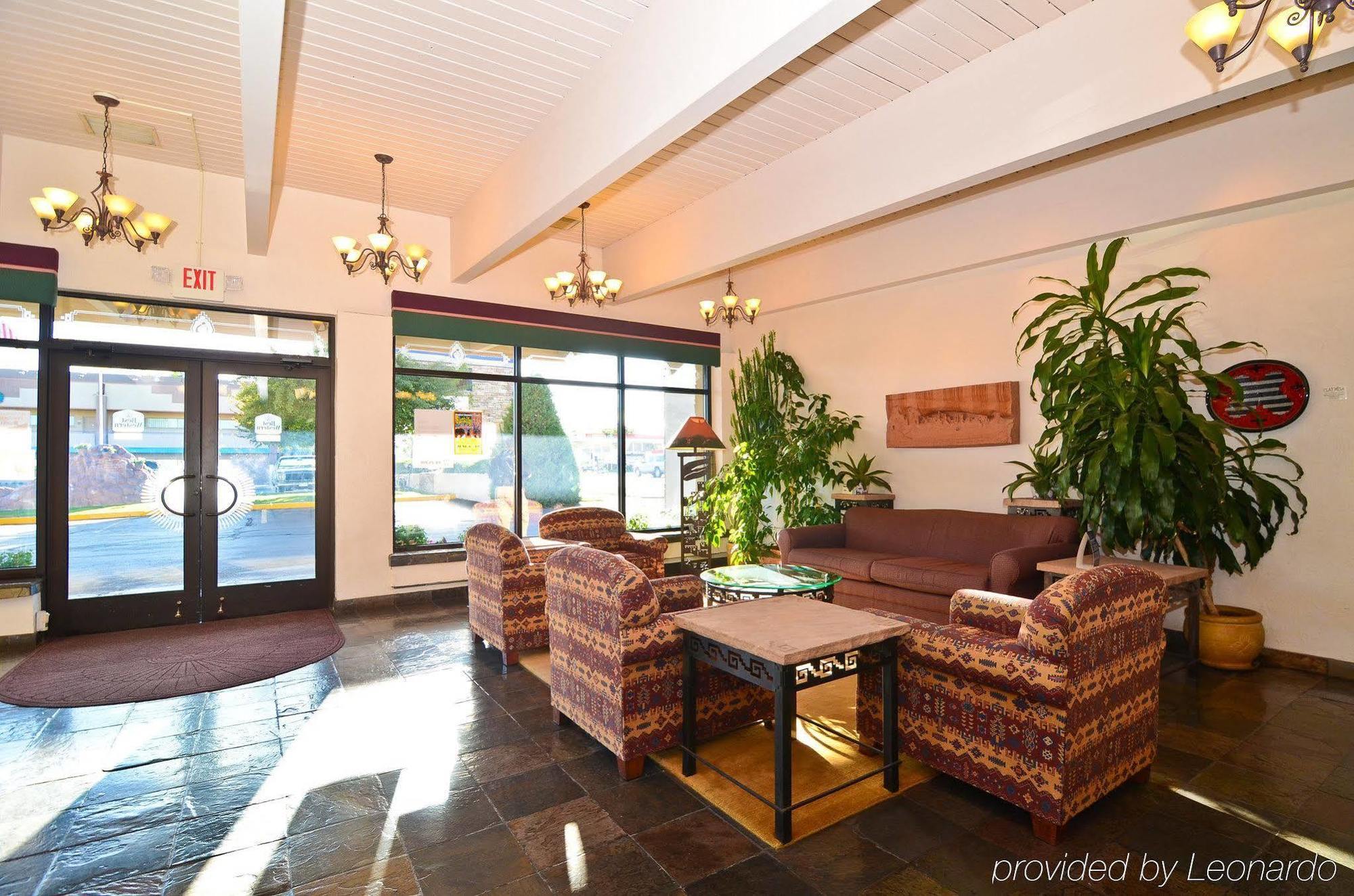 Best Western Turquoise Inn & Suites Кортес Интерьер фото